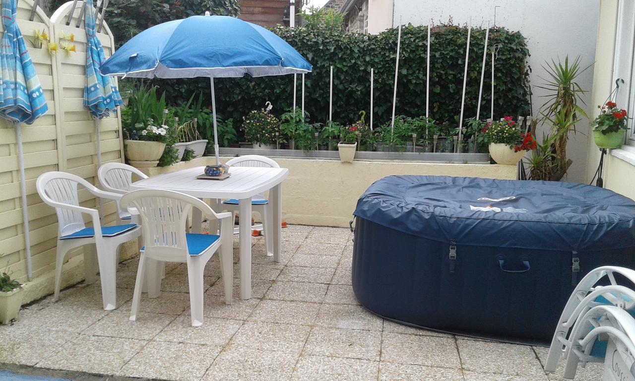 Au Gai Sejour Bed & Breakfast Pleneuf-Val-Andre Bagian luar foto